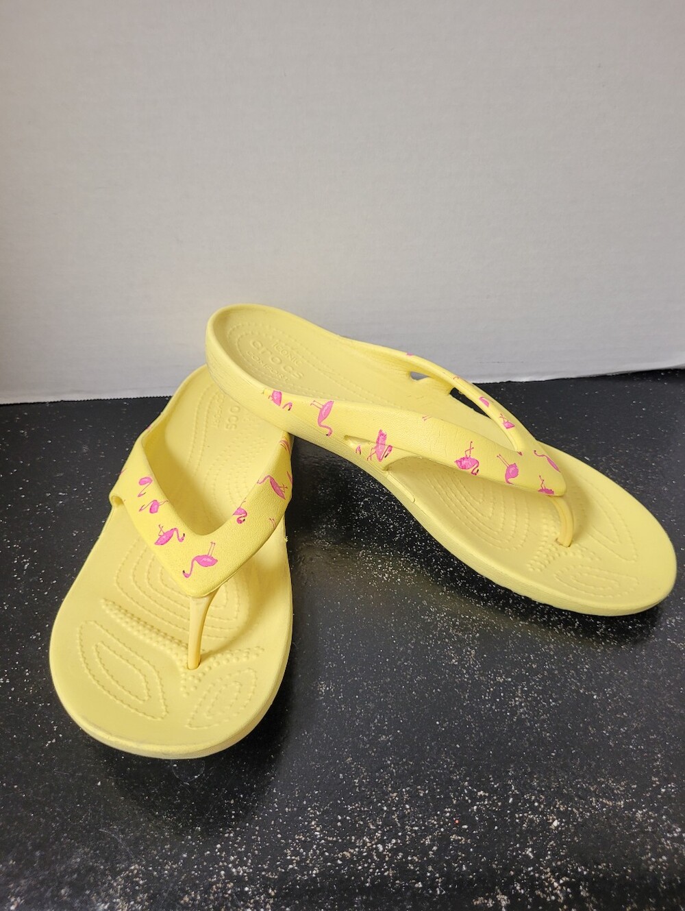 Crocs Yellow Flamingo Print Flip Flop Sandals